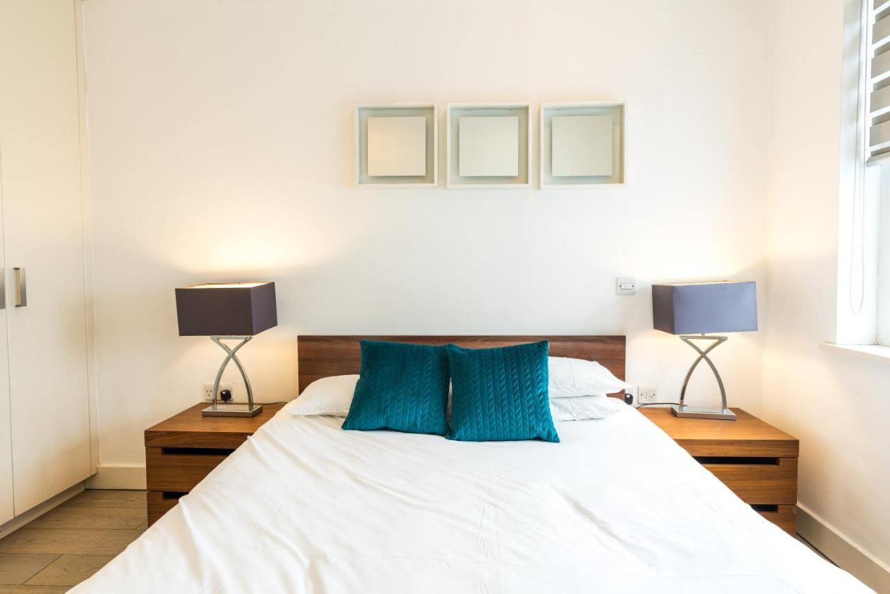 Spacious 2 Bedroom / Earls Court / Kensington Londen Buitenkant foto